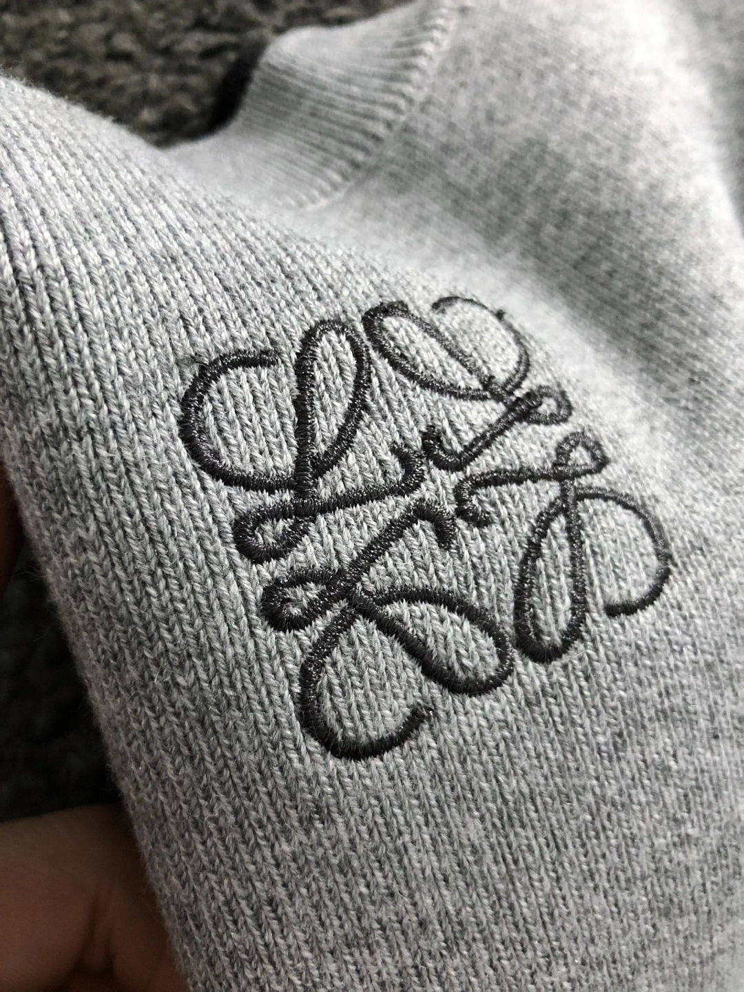 wg.luxury- 8o5w5 wool item:E-F415K1629H